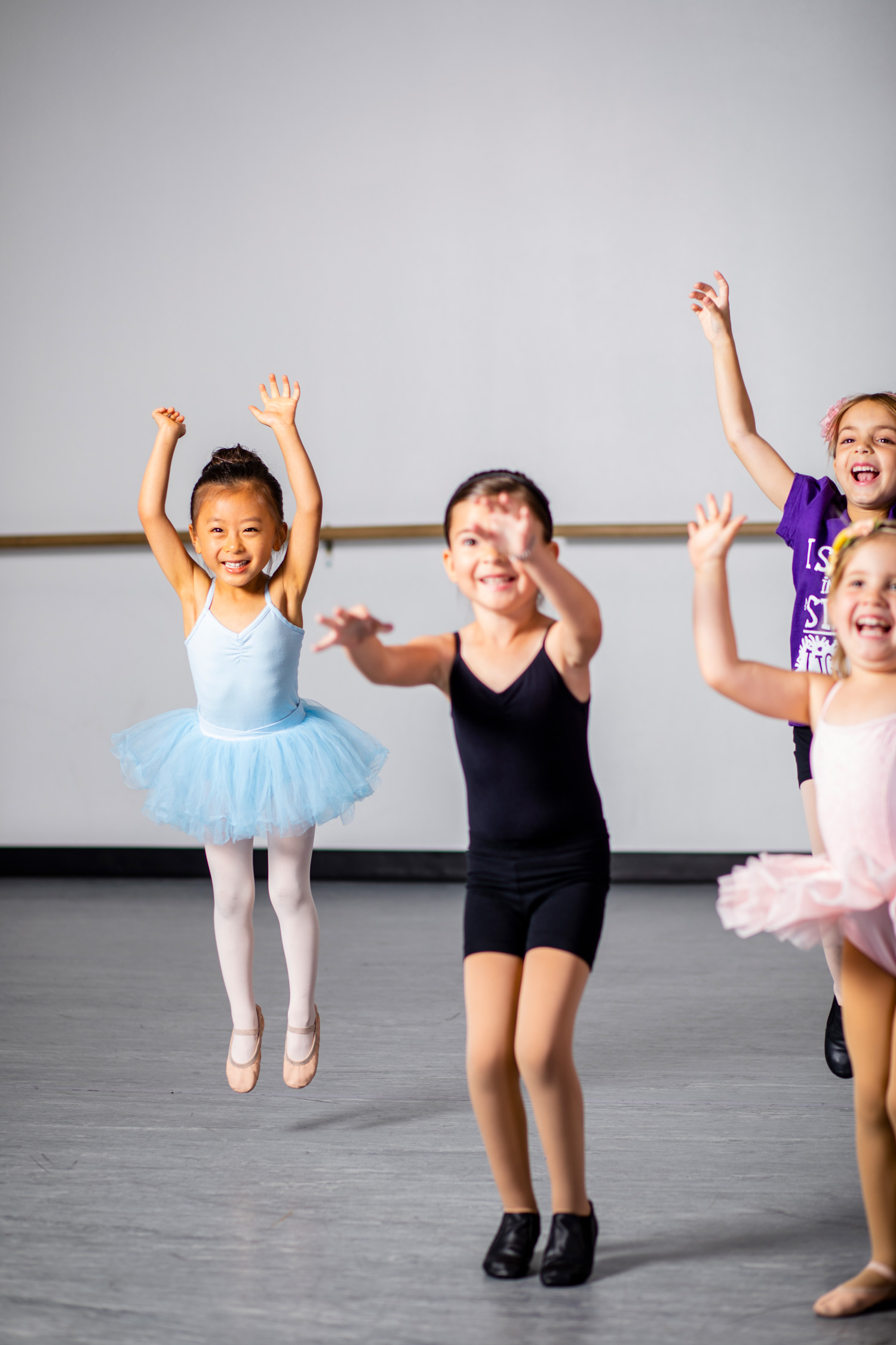 ballet-jumping ballet jumping